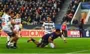 10 May 2019; Wesley Fofana of ASM Clermont Auvergne scores his side's third try during the Heineken Challenge Cup Final match between ASM Clermont Auvergne and La Rochelle at St James' Park in Newcastle Upon Tyne, England. Photo by Ramsey Cardy/Sportsfile