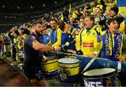 10 May 2019; Rabah Slimani of ASM Clermont Auvergne celebrates with supporters after the Heineken Challenge Cup Final match between ASM Clermont Auvergne and La Rochelle at St James' Park in Newcastle Upon Tyne, England. Photo by Brendan Moran/Sportsfile