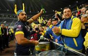 10 May 2019; George Moala of ASM Clermont Auvergne celebrates with supporters after the Heineken Challenge Cup Final match between ASM Clermont Auvergne and La Rochelle at St James' Park in Newcastle Upon Tyne, England. Photo by Brendan Moran/Sportsfile