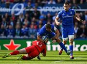 11 May 2019; Seán Cronin of Leinster is tackled by Brad Barritt of Saracens during the Heineken Champions Cup Final match between Leinster and Saracens at St James' Park in Newcastle Upon Tyne, England. Photo by Brendan Moran/Sportsfile