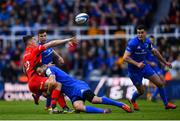 11 May 2019; Owen Farrell of Saracens is tackled by Robbie Henshaw of Leinster during the Heineken Champions Cup Final match between Leinster and Saracens at St James' Park in Newcastle Upon Tyne, England. Photo by Ramsey Cardy/Sportsfile