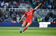 11 May 2019; Owen Farrell of Saracens kicks a penalty during the Heineken Champions Cup Final match between Leinster and Saracens at St James' Park in Newcastle Upon Tyne, England. Photo by David Fitzgerald/Sportsfile