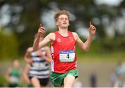 15 May 2019; Miles Hewlett, CBS Newross, Wexford, celebbrates winning the Junior Boys 1,500m during the Irish Life Health Leinster Schools Track and Field Championships Day 1 at Morton Stadium in Santry, Dublin. Photo by Eóin Noonan/Sportsfile