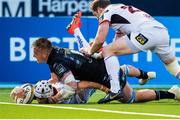 17 May 2019; Mike Lowry of Ulster scores a try during the Guinness PRO14 Semi-Final match between Glasgow Warriors and Ulster at Scotstoun Stadium in Glasgow, Scotland. Photo by Ross Parker/Sportsfile