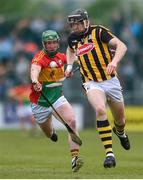 19 May 2019; Walter Walsh of Kilkenny in action against David English of Carlow during the Leinster GAA Hurling Senior Championship Round 2 match between Carlow and Kilkenny at Netwatch Cullen Park in Carlow. Photo by Ben McShane/Sportsfile