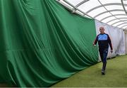 19 May 2019; Limerick manager John Kiely makes his way to the pitch before the Munster GAA Hurling Senior Championship Round 2 match between Limerick and Cork at the LIT Gaelic Grounds in Limerick. Photo by Piaras Ó Mídheach/Sportsfile