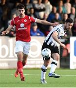 31 May 2019; Pat Hoban of Dundalk  in action against Sam Warde of Sligo Rovers during the SSE Airtricity League Premier Division match between Dundalk and Sligo Rovers at Oriel Park in Dundalk, Louth. Photo by Oliver McVeigh/Sportsfile