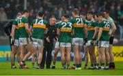 1 June 2019; Kerry manager Peter Keane speaks to his players during a break in play due to injuries to Sean O'Shea of Kerry and Kevin Harnett of Clare during the Munster GAA Football Senior Championship semi-final match between Clare and Kerry at Cusack Park in Ennis, Co Clare. Photo by Diarmuid Greene/Sportsfile