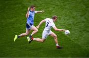 9 June 2019; Peter Kelly of Kildare and Paul Mannion of Dublin during the Leinster GAA Football Senior Championship semi-final match between Dublin and Kildare at Croke Park in Dublin. Photo by Stephen McCarthy/Sportsfile