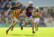 15 June 2019; Rory O'Connor of Wexford gets past Enda Morrissey of Kilkenny during the Leinster GAA Hurling Senior Championship Round 5 match between Wexford and Kilkenny at Innovate Wexford Park in Wexford. Photo by Piaras Ó Mídheach/Sportsfile