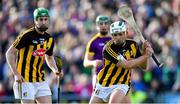 15 June 2019; Pádraig Walsh of Kilkenny clears his lines as team-mate Joey Holden and Conor McDonald of Wexford look on during the Leinster GAA Hurling Senior Championship Round 5 match between Wexford and Kilkenny at Innovate Wexford Park in Wexford. Photo by Piaras Ó Mídheach/Sportsfile