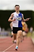 6 July 2019; James Dunne of Tullamore Harriers A.C., Co.Offaly, celebrates winning the Junior 1500m event during the Irish Life Health Junior and U23 Outdoor Track and Field Championships at Tullamore Harriers Stadium, Tullamore in Offaly. Photo by Sam Barnes/Sportsfile