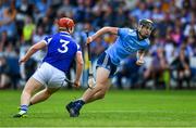 7 July 2019; Ronan Hayes of Dublin in action against Matthew Whelan of Laois during the GAA Hurling All-Ireland Senior Championship preliminary round quarter-final match between Laois and Dublin at O’Moore Park in Portlaoise, Laois. Photo by Piaras Ó Mídheach/Sportsfile
