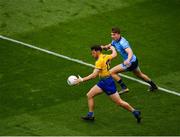 20 July 2019; Diarmuid Murtagh of Roscommon in action against Michael Fitzsimons of Dublin during the GAA Football All-Ireland Senior Championship Quarter-Final Group 2 Phase 2 match between Dublin and Roscommon at Croke Park in Dublin. Photo by Seb Daly/Sportsfile