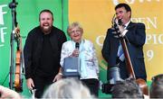 23 July 2019; The 2019 Open Champion Shane Lowry and his grandmother Emily Scanlon with MC Des Cahill at his homecoming event in Clara in Offaly. Photo by Piaras Ó Mídheach/Sportsfile