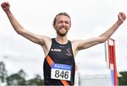 27 July 2019; Jayme Rossiter of Clonliffe Harriers A.C., Co. Dublin, celebrates winning the Men's 3km Steeplechase during day one of the Irish Life Health National Senior Track & Field Championships at Morton Stadium in Santry, Dublin. Photo by Sam Barnes/Sportsfile