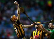 27 July 2019; Billy Reid of Kilkenny gathers ahead of team-mate William Halpin and Patrick O’Donovan of Limerick during the Electric Ireland GAA Hurling All-Ireland Minor Championship Semi-Final match between Kilkenny and Limerick at Croke Park in Dublin. Photo by Piaras Ó Mídheach/Sportsfile