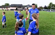 31 July 2019; Leinster player Cian Kelleher with participants during the Bank of Ireland Leinster Rugby Summer Camp at Tullamore RFC in Tullamore, Offaly. Photo by Matt Browne/Sportsfile