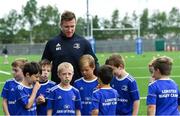 7 August 2019; Leinster player Rory O’Loughlin with participants during the Bank of Ireland Leinster Rugby Summer Camp at Lansdowne FC in Dublin. Photo by Piaras Ó Mídheach/Sportsfile