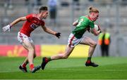 10 August 2019; Paddy Heneghan of Mayo in action against Kelan Scannell of Cork during the Electric Ireland GAA Football All-Ireland Minor Championship Semi-Final match between Cork and Mayo at Croke Park in Dublin. Photo by Piaras Ó Mídheach/Sportsfile