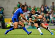 10 August 2019; Garry Ringrose of Ireland in action against Angelo Esposito of Italy during the Guinness Summer Series 2019 match between Ireland and Italy at the Aviva Stadium in Dublin. Photo by Seb Daly/Sportsfile