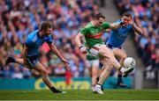 10 August 2019; Patrick Durcan of Mayo in action against Brian Fenton, right, and Jack McCaffrey of Dublin during the GAA Football All-Ireland Senior Championship Semi-Final match between Dublin and Mayo at Croke Park in Dublin. Photo by Stephen McCarthy/Sportsfile