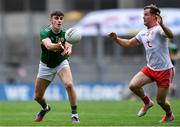11 August 2019; Seán O'Shea of Kerry in action against Kieran McGeary of Tyrone during the GAA Football All-Ireland Senior Championship Semi-Final match between Kerry and Tyrone at Croke Park in Dublin. Photo by Piaras Ó Mídheach/Sportsfile