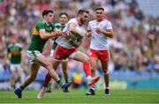 11 August 2019; Ronan McNamee of Tyrone in action against Paul Geaney of Kerry during the GAA Football All-Ireland Senior Championship Semi-Final match between Kerry and Tyrone at Croke Park in Dublin. Photo by Piaras Ó Mídheach/Sportsfile