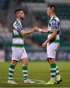 23 August 2019; Aaron McEneff of Shamrock Rovers, right, is congratulated by team-mate Jack Byrne after scoring his side's third goal during the Extra.ie FAI Cup Second Round match between Shamrock Rovers and Drogheda United at Tallaght Stadium in Dublin. Photo by Seb Daly/Sportsfile