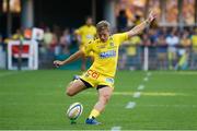 25 August 2019; Jake Mc Intyre of Clermont during the LNR Top 14 match between ASM Clermont Auvergne and La Rochelle at Stade Marcel-Michelin in Clermont-Ferrand, France. Photo by Romain Biard/Sportsfile