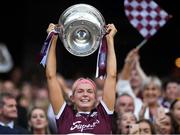 8 September 2019; Galway captain Sarah Dervan lifts the O'Duffy Cup following the Liberty Insurance All-Ireland Senior Camogie Championship Final match between Galway and Kilkenny at Croke Park in Dublin. Photo by Piaras Ó Mídheach/Sportsfile