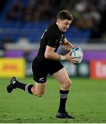 21 September 2019; Beauden Barrett of New Zealand during the 2019 Rugby World Cup Pool B match between New Zealand and South Africa at the International Stadium in Yokohama, Japan. Photo by Ramsey Cardy/Sportsfile