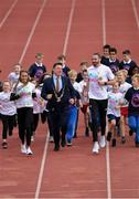 23 September 2019; Athletics Ireland and Dublin City Sport & Wellbeing Partnership are calling on all primary schools in the Dublin City area to sign up to The Daily Mile! Our aim is to get as many schools as possible signed up in the month of September. Pictured are Irish Athletes Ger O’Donnell and Nadia Power, Lord Mayor of Dublin Paul McAuliff and children from Bayside National School and Star Of the Sea, Ringsend, at The Daily Mile Dublin City Schools launch at the Irishtown Stadium in Dublin. Photo by Harry Murphy/Sportsfile