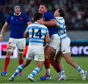 21 September 2019; Louis Picamoles of France and Matías Moroni of Argentina get involved after the final whistle of the 2019 Rugby World Cup Pool C match between France and Argentina at the Tokyo Stadium in Chofu, Japan. Photo by Brendan Moran/Sportsfile