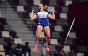 29 September 2019; Holly Bradshaw of Great Britain celebrates a clearance of 4.80m in the Women's Pole Vault Final during day three of the World Athletics Championships 2019 at the Khalifa International Stadium in Doha, Qatar. Photo by Sam Barnes/Sportsfile