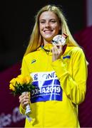 1 October 2019; Yaroslava Mahuchikh of Ukraine with her Silver Medal after coming second in the Women's High Jump during day five of the World Athletics Championships 2019 at the Khalifa International Stadium in Doha, Qatar. Photo by Sam Barnes/Sportsfile