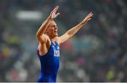 1 October 2019; Sam Kendricks of USA celebrates a clearance in the Men's Pole Vault Final during day five of the World Athletics Championships 2019 at the Khalifa International Stadium in Doha, Qatar. Photo by Sam Barnes/Sportsfile