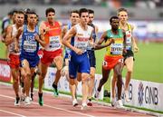 3 October 2019; Jakob Ingebrigtsen of Norway, centre, and Samuel Terefa of Ethiopia lead the field in the Men's 1500m heats during day seven of the 17th IAAF World Athletics Championships Doha 2019 at the Khalifa International Stadium in Doha, Qatar. Photo by Sam Barnes/Sportsfile