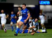 4 October 2019; Rónan Kelleher of Leinster escapes the tackle of Shaun Venter of Ospreys on his way to scoring his side's second try during the Guinness PRO14 Round 2 match between Leinster and Ospreys at the RDS Arena in Dublin. Photo by Harry Murphy/Sportsfile