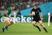 19 October 2019; Samuel Whitelock of New Zealand in action against Jacob Stockdale of Ireland during the 2019 Rugby World Cup Quarter-Final match between New Zealand and Ireland at the Tokyo Stadium in Chofu, Japan. Photo by Juan Gasparini/Sportsfile