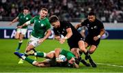 19 October 2019; Robbie Henshaw of Ireland in action against Beauden Barrett of New Zealand during the 2019 Rugby World Cup Quarter-Final match between New Zealand and Ireland at the Tokyo Stadium in Chofu, Japan. Photo by Brendan Moran/Sportsfile