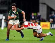 20 October 2019; Damian de Allende of South Africa is tackled by Ryoto Nakamura of Japan during the 2019 Rugby World Cup Quarter-Final match between Japan and South Africa at the Tokyo Stadium in Chofu, Japan. Photo by Brendan Moran/Sportsfile