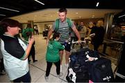 22 October 2019; Peter O'Mahony is greeted by supporter Jennifer Malone on the Ireland Rugby Team's return at Dublin Airport from the Rugby World Cup. Photo by David Fitzgerald/Sportsfile