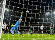 3 November 2019; Gary Rogers of Dundalk makes a save during the extra.ie FAI Cup Final between Dundalk and Shamrock Rovers at the Aviva Stadium in Dublin. Photo by Seb Daly/Sportsfile