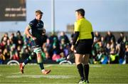 17 November 2019; Cillian Gallagher of Connacht leaves the pitch with an injury during the Heineken Champions Cup Pool 5 Round 1 match between Connacht and Montpellier at The Sportsground in Galway. Photo by Ramsey Cardy/Sportsfile
