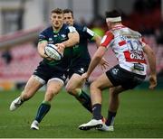 8 December 2019; Peter Robb of Connacht in action against Mark Atkinson of Gloucester during the Heineken Champions Cup Pool 5 Round 3 match between Gloucester and Connacht at Kingsholm Stadium in Gloucester, England. Photo by Ramsey Cardy/Sportsfile