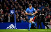 14 December 2019; Garry Ringrose of Leinster on his way to scoring his side's sixth try during the Heineken Champions Cup Pool 1 Round 4 match between Leinster and Northampton Saints at the Aviva Stadium in Dublin. Photo by Ramsey Cardy/Sportsfile