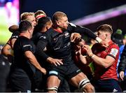 14 December 2019; Nick Isiekwe of Saracens and Jack O’Donoghue of Munster tussle as players from both sides come together off the ball during the Heineken Champions Cup Pool 4 Round 4 match between Saracens and Munster at Allianz Park in Barnet, England. Photo by Seb Daly/Sportsfile
