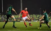 21 December 2019; JJ Hanrahan of Munster in action against Ultan Dillane, left, and Caolin Blade of Connacht during the Guinness PRO14 Round 8 match between Connacht and Munster at The Sportsground in Galway. Photo by Seb Daly/Sportsfile