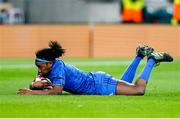 28 December 2019; Linda Djougang of Leinster scores her side's second try during the Women's Rugby Friendly between Harlequins and Leinster at Twickenham Stadium in London, England. Photo by Matt Impey/Sportsfile